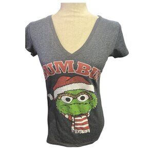 Humbug Sesame Street Graphic  T-shirt Holiday Women’s M Slim Fit Oscar
